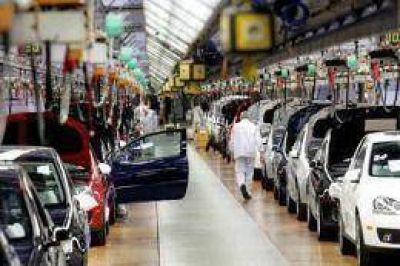 El acuerdo con Brasil y Procreauto impulsar�n la venta de autos nacionales