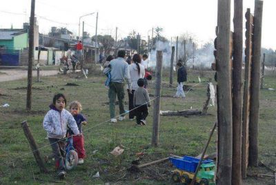 Se mudaron de predio y las 20 familias ocupan otro terreno en San Jos� al norte