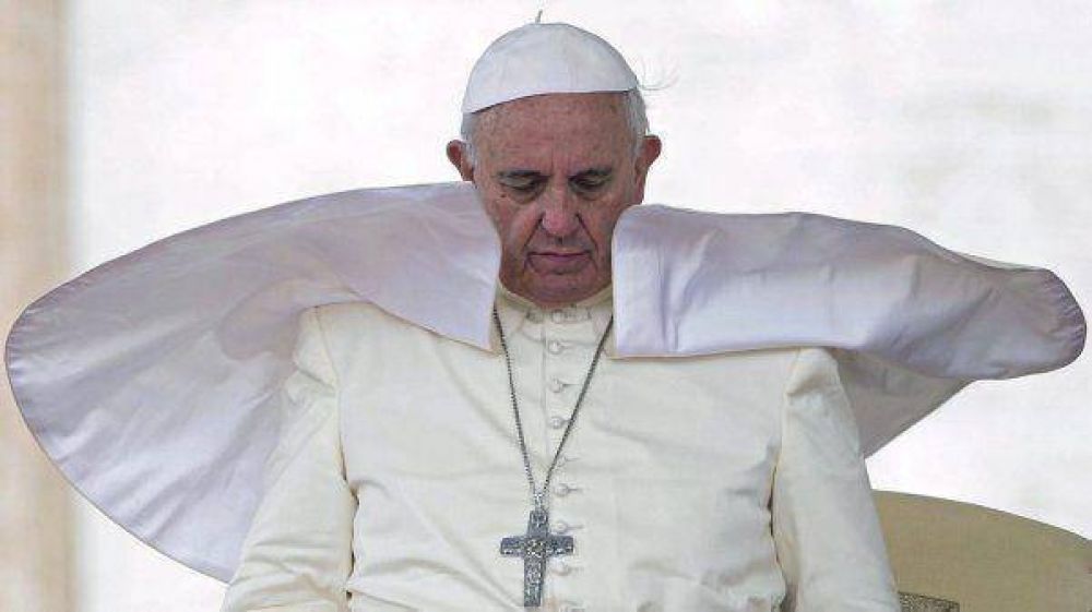Preocupado por la tensa situaci�n, el Papa vuelve a llamar al di�logo en Irak