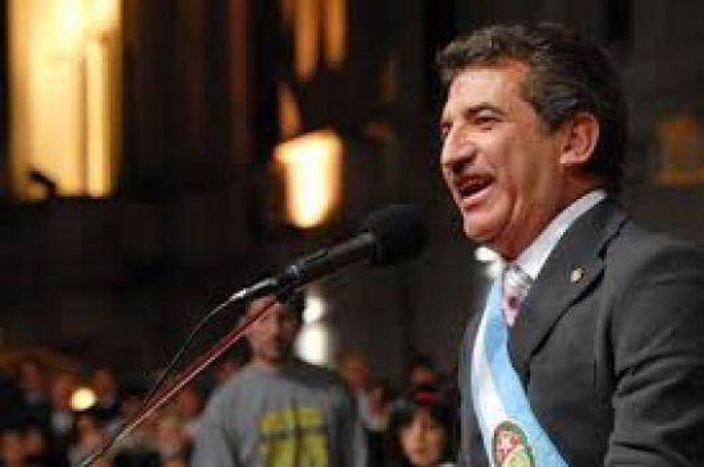 Uribarri: Tengo totalmente decidido ser precandidato a presidente por el FpV, no soy sparring de nadie
