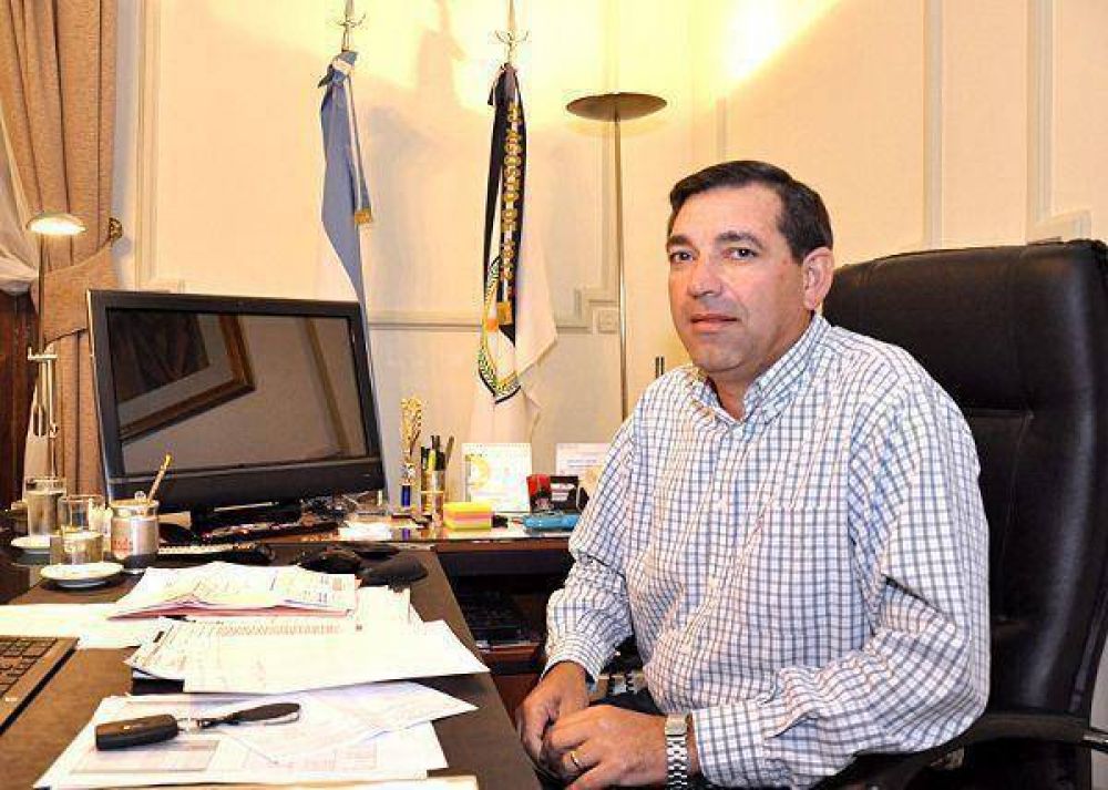 Berruezo: se busca regularizar y dar estabilidad a los trabajadores