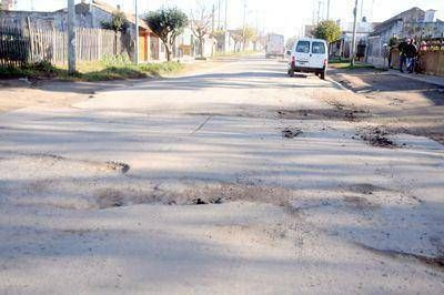 El mal estado de las calles genera numerosas quejas en los barrios