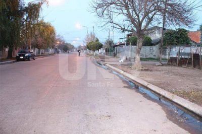 Le pegaron cinco balazos, varias pu�aladas y sobrevivi� al ataque