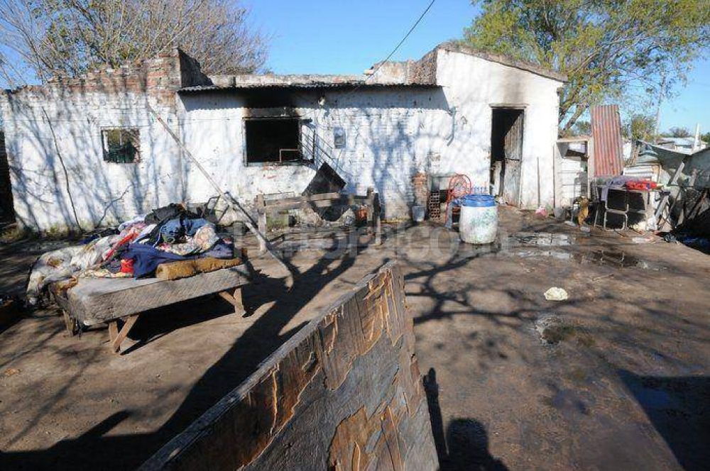 Balazos, fuego y un menor en grave estado
