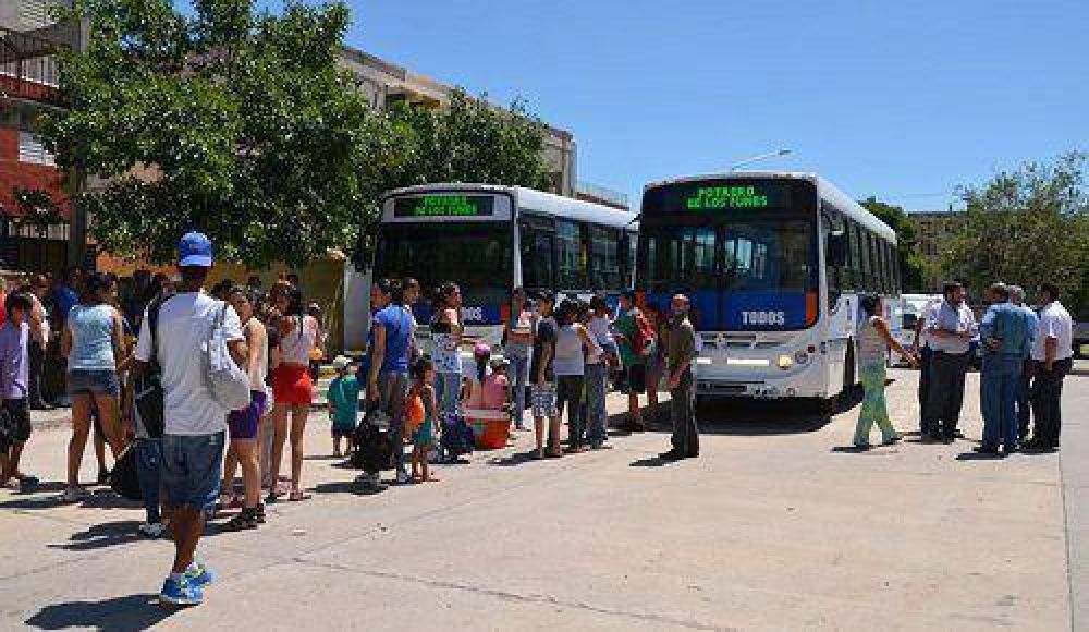Transpuntano: los choferes levantaron el paro previsto para este lunes