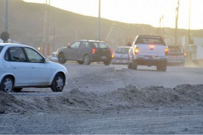 Una obra de nunca acabar: empalme de la ruta 3 con el acceso al aeropuerto