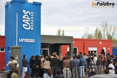 Fuerte pol�tica de descentralizaci�n en los Centros de Atenci�n Primaria de la Salud 