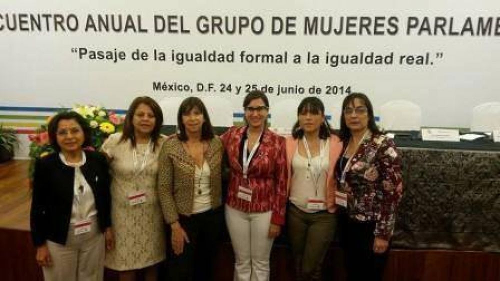 La diputada Aida Ruiz particip en Mxico, de un encuentro entre mujeres parlamentarias
