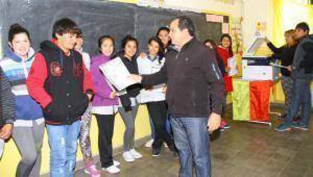 Fotocopias gratis para los alumnos secundarios