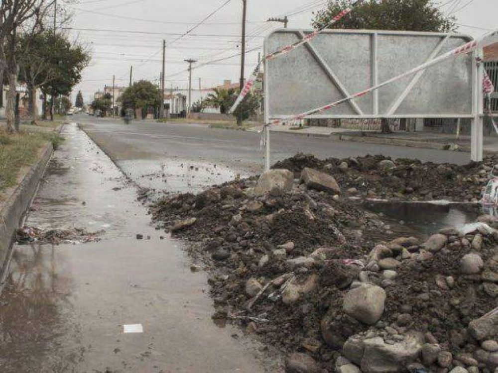 Intersindical reclama por p�rdidas de agua