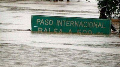 Triple inundaci�n: ya hay m�s de 360.000 evacuados en Paraguay, Brasil y Argentina
