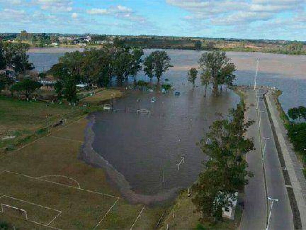 Todav�a no hay evacuados en Entre R�os por la creciente 