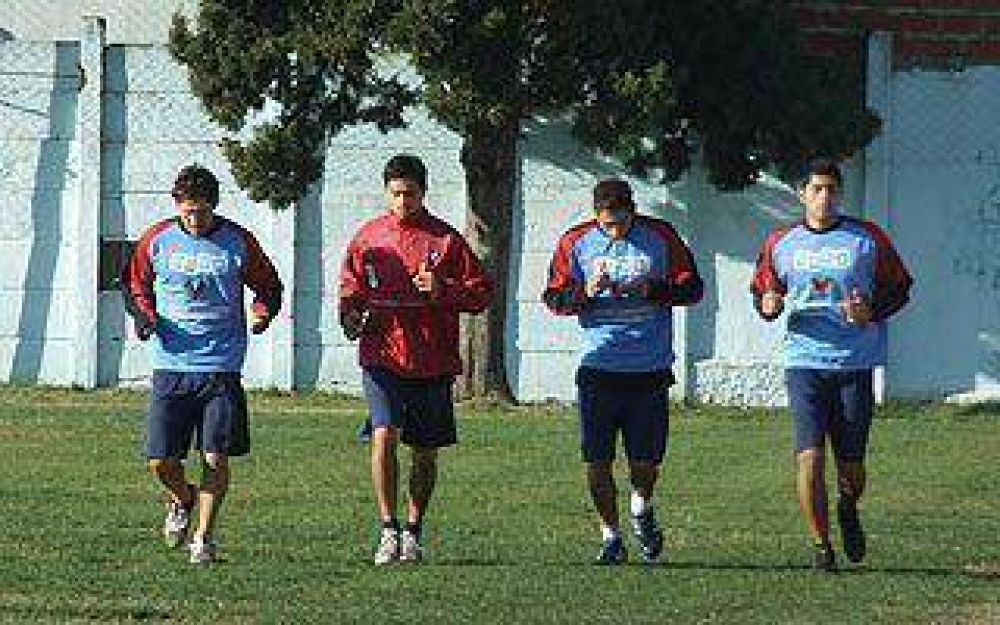 El Tricolor arregl� con el 9 que buscaba