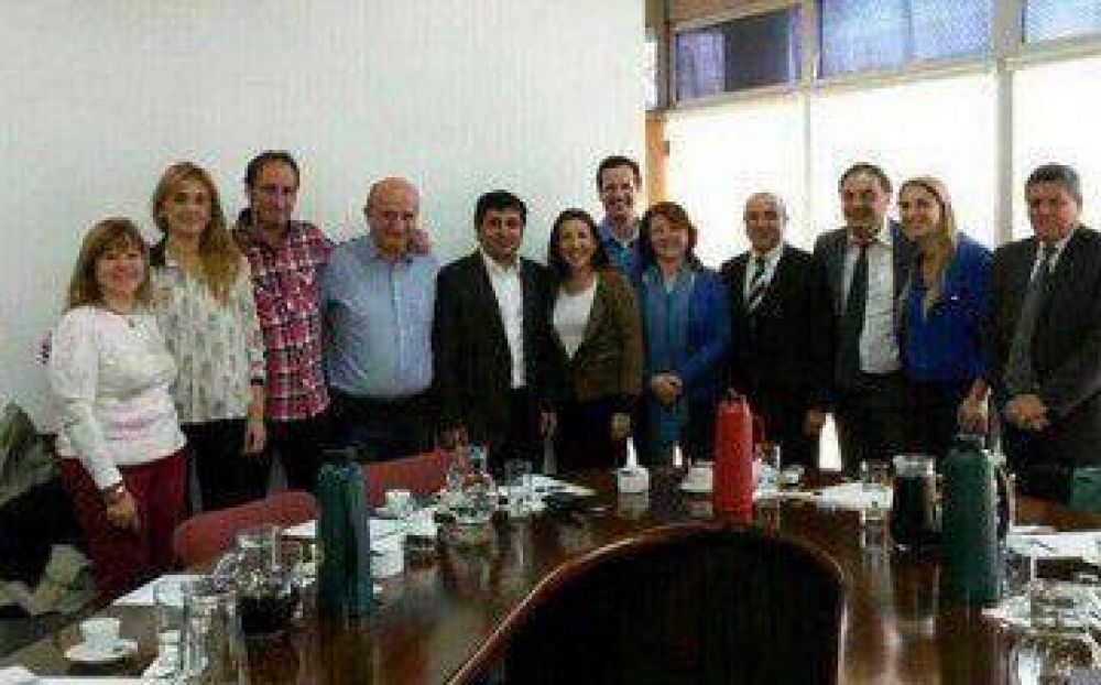 Dirigentes del Frente Renovador bonaerense acordaron trabajar en conjunto en todo el Conurbano