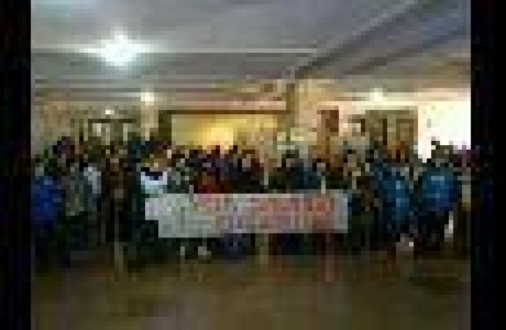 Los docentes de la UNCuyo sumaron el apoyo de padres y alumnos y piden que Mendoza se involucre