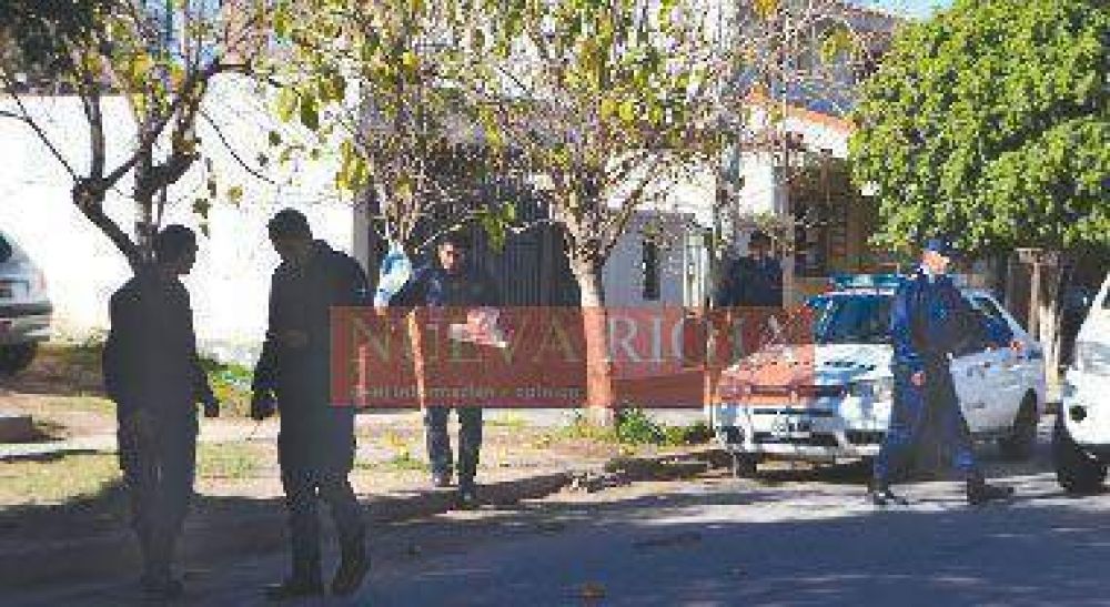 Atacaron a balazos a dos j�venes y un delincuente fue detenido