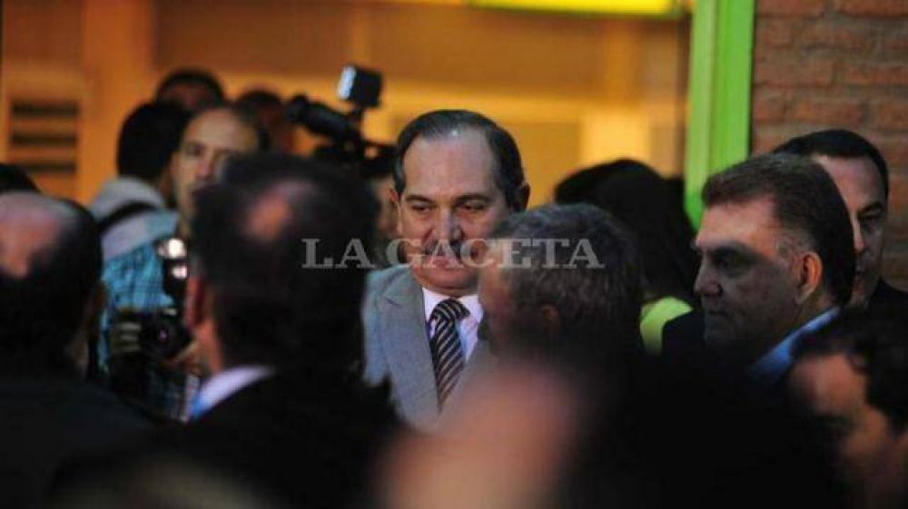 Alperovich, sobre el procesamiento de Boudou: 
