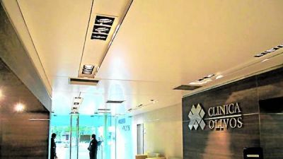 Lo encontr� con su amante y le dio 6 pu�aladas: est� grave