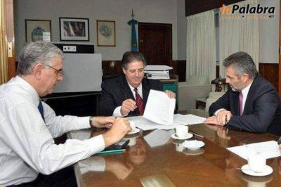 Curetti, en La Plata, realiza importantes gestiones para el Distrito