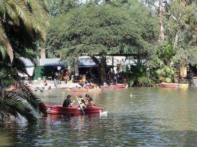 FERIA DEL PARQUE: VENCI� LA PR�RROGA Y NO ENCUENTRAN SOLUCI�N