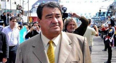 En medio de reproches del kirchnerismo duro, Curto sali� a �bancar� a Insaurralde