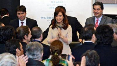 Cristina anunci� beneficios para los damnificados por las inundaciones