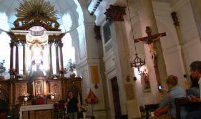 Profanaron una imagen y robaron reliquias en la Catedral de Mor�n