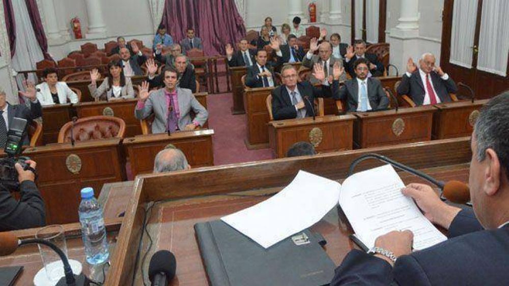 Tras idas y vueltas, finalmente el Senado entrerriano sesionar� el jueves