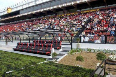 Col�n pone a la venta palcos y plateas