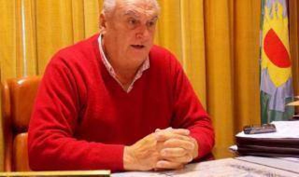 Hip�lito Yrigoyen: Intendente Tkacik anunci� obras