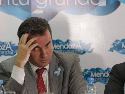 La decisi�n judicial le cerr� al oficialismo de Mendoza la posibilidad de pedir prestados $1.300 millones