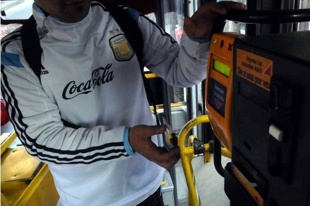Pagar con monedas el micro es m�s caro que con Red Bus