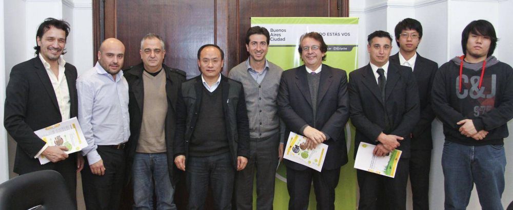 Los supermercados chinos comenzar�n a separar sus residuos en tres fracciones