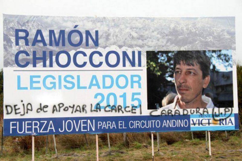 Presidente del Concejo pidi� que retiren cartel que lo postula a legislador