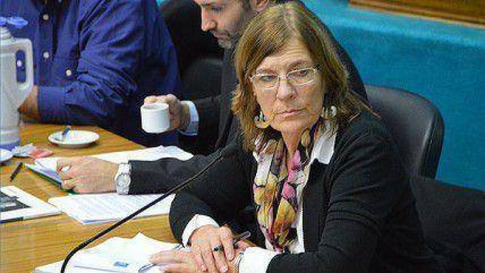 Movimiento Evita rompe con Weretilneck por su 