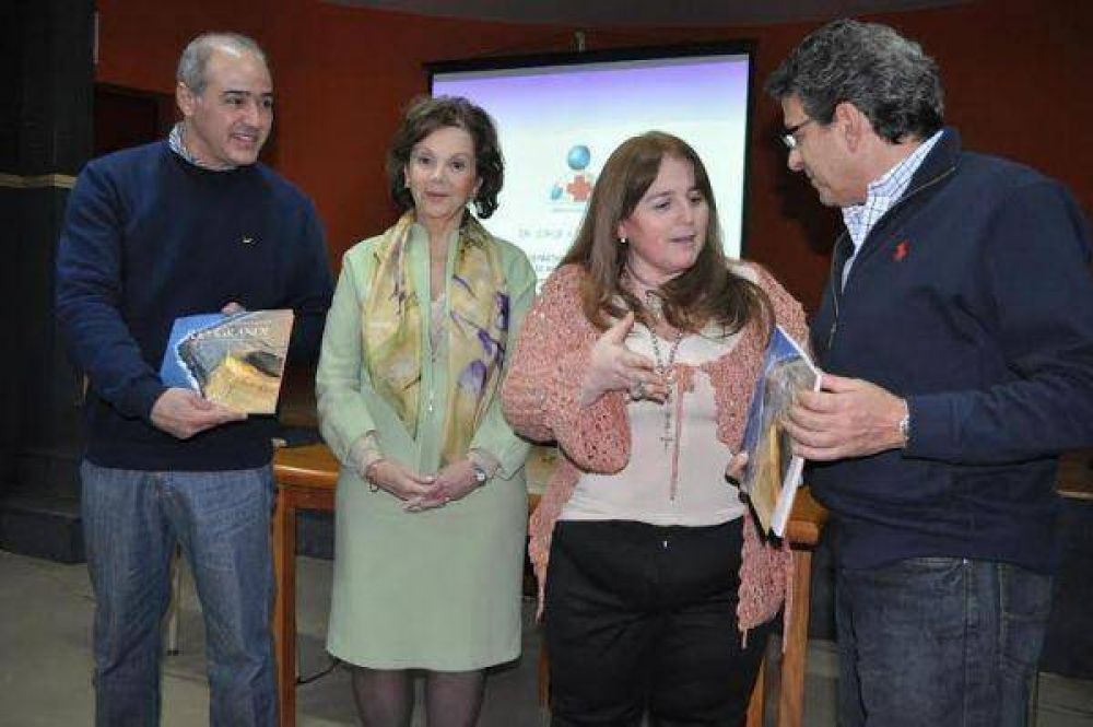 Capacitan a efectores de salud p�blicos y privados en �Urgencias Pedi�tricas�
