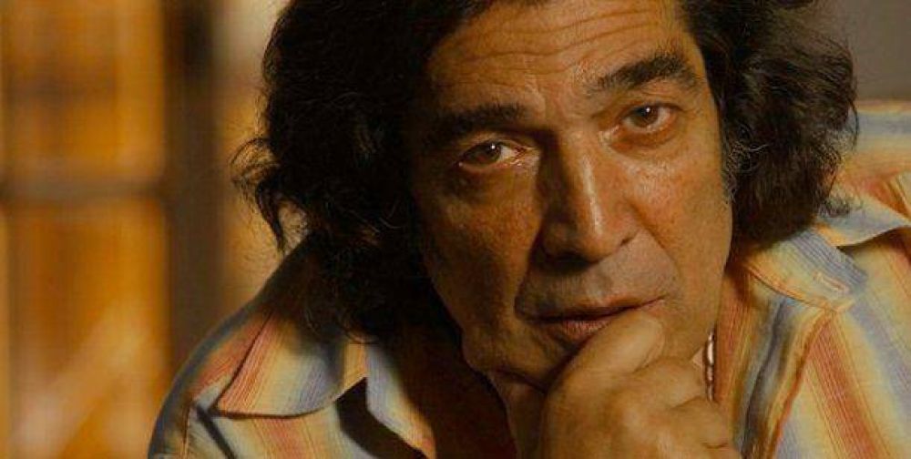 La salud de Cacho Casta�a: 