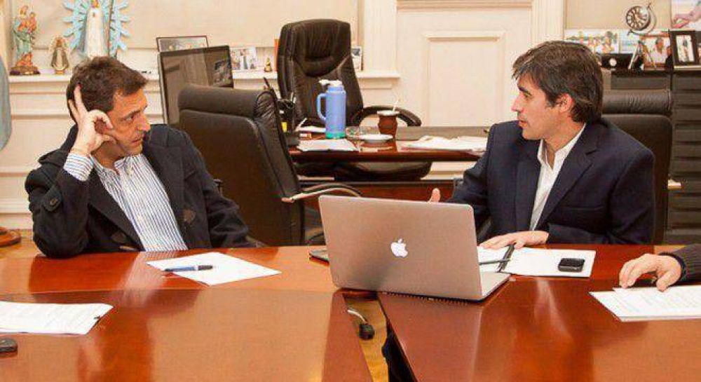Massa quiere a Adri�n P�rez como candidato en Vicente L�pez