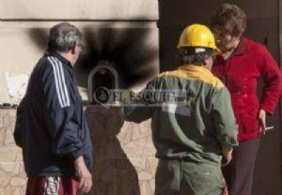 Explotaron m�s de 30 medidores y artefactos por una suba de tensi�n