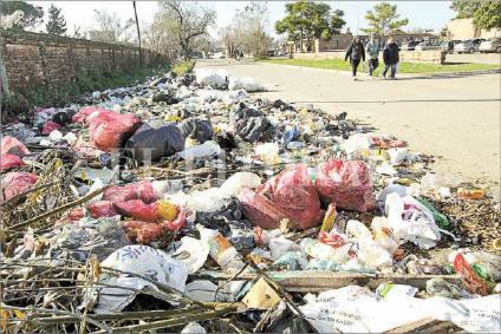 Prolifera un basural a cielo abierto en San Pantale�n
