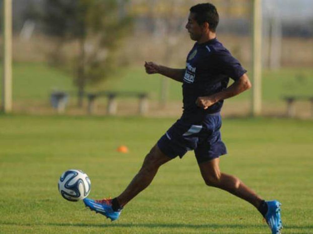 Central: Carrizo sigue en la vidriera