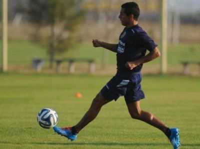 Central: Carrizo sigue en la vidriera