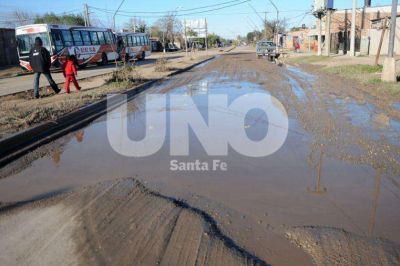 Transitar por B� Los Troncos, toda una odisea