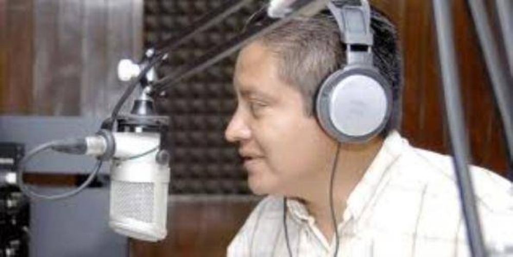 Locutores advierten sobre publicidad ilegal en comercios posade�os