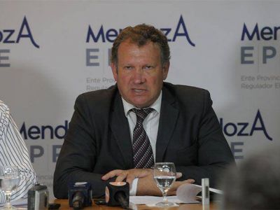 El gobierno dijo que se frenar� el 50% de obra p�blica por el fallo de la Corte
