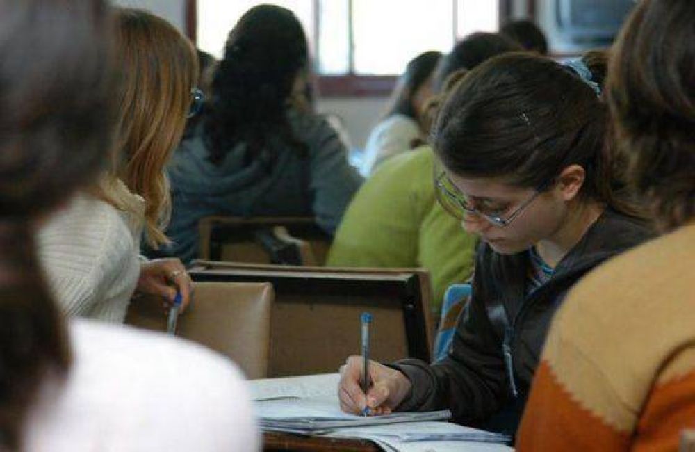  Progresar: casi cuatro mil estudiantes sanluise�os cobrar�n el plan en julio