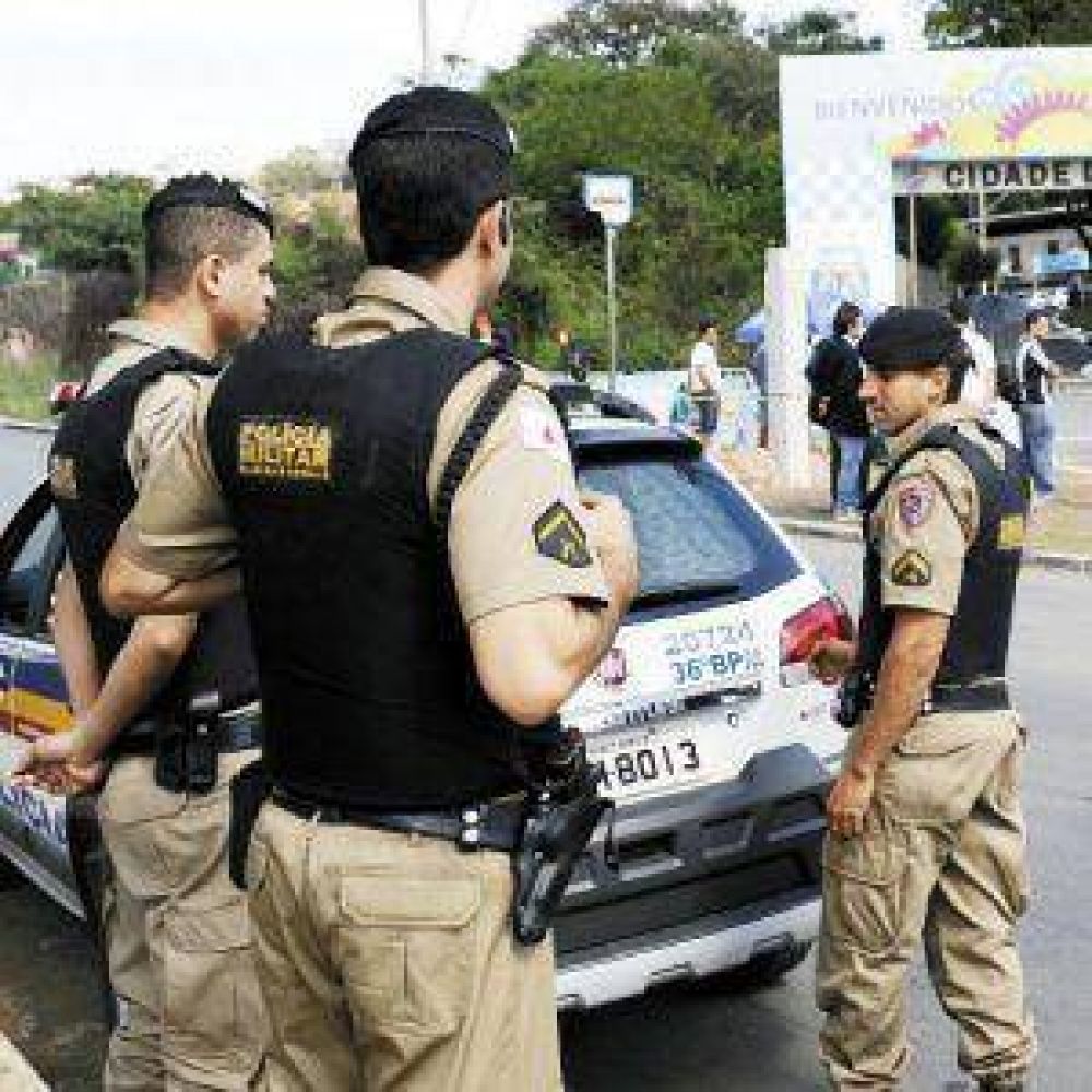 Tensi�n en Brasil por el �apriete� de un barra de Estudiantes 