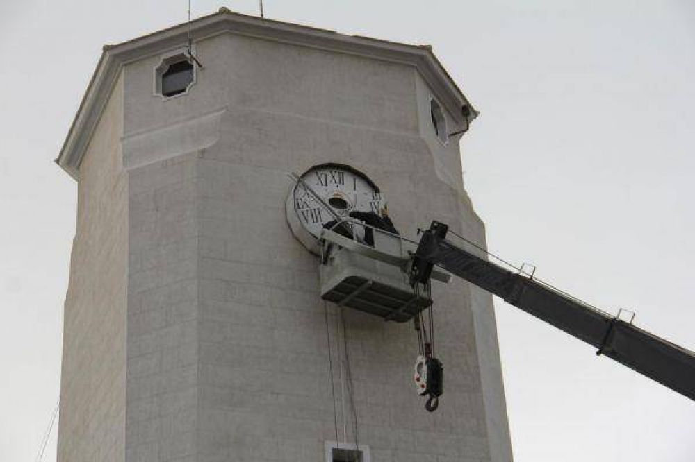 Se repuso en reloj en la hist�rica torre de Obras Sanitarias