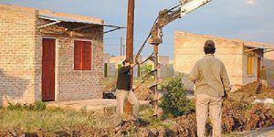 Anticipan que m�s de un millar de familias ser�n relocalizadas en �reas no inundables