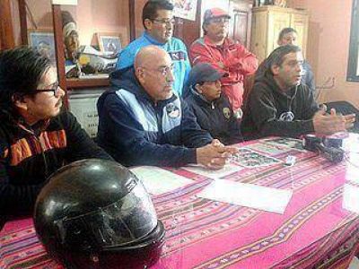 Denuncian agresi�n a empleados municipales